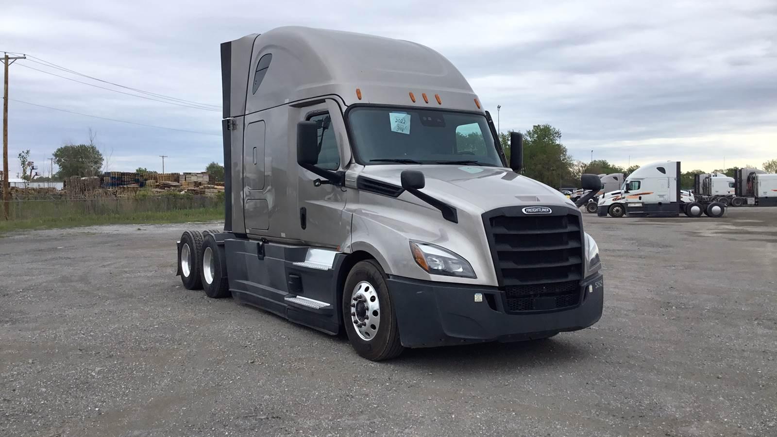 2022 Freightliner Cascadia
