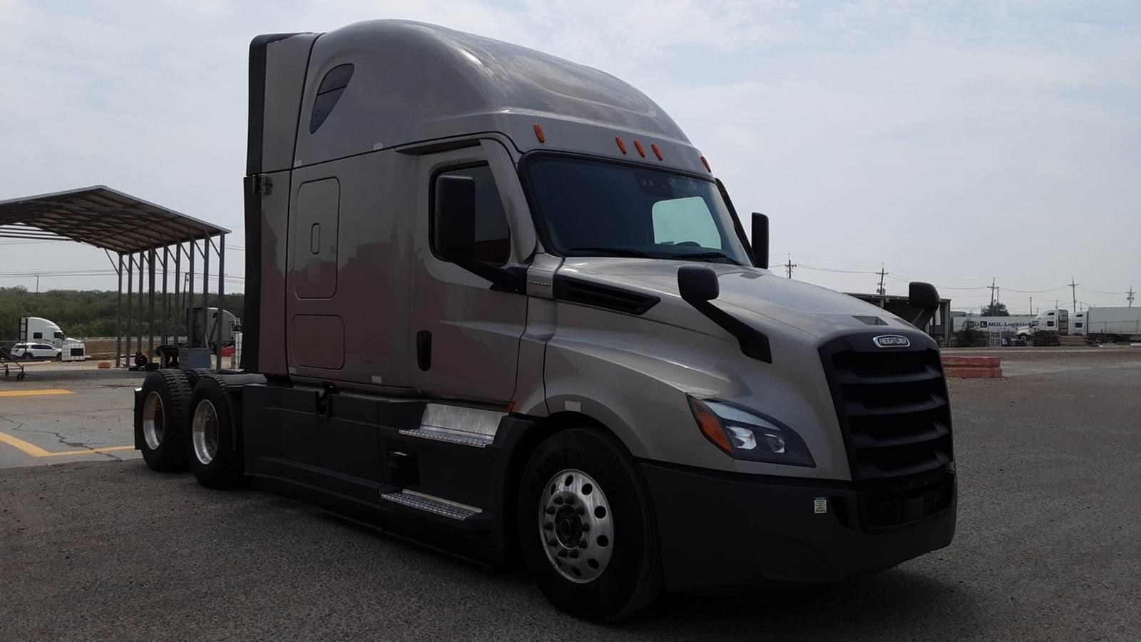 2025 Freightliner Cascadia
