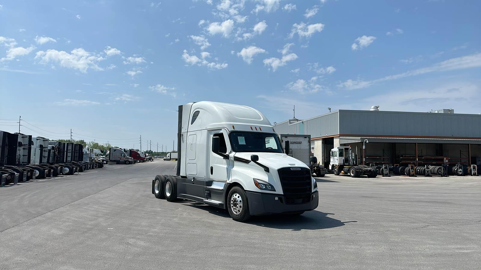 2022 Freightliner Cascadia