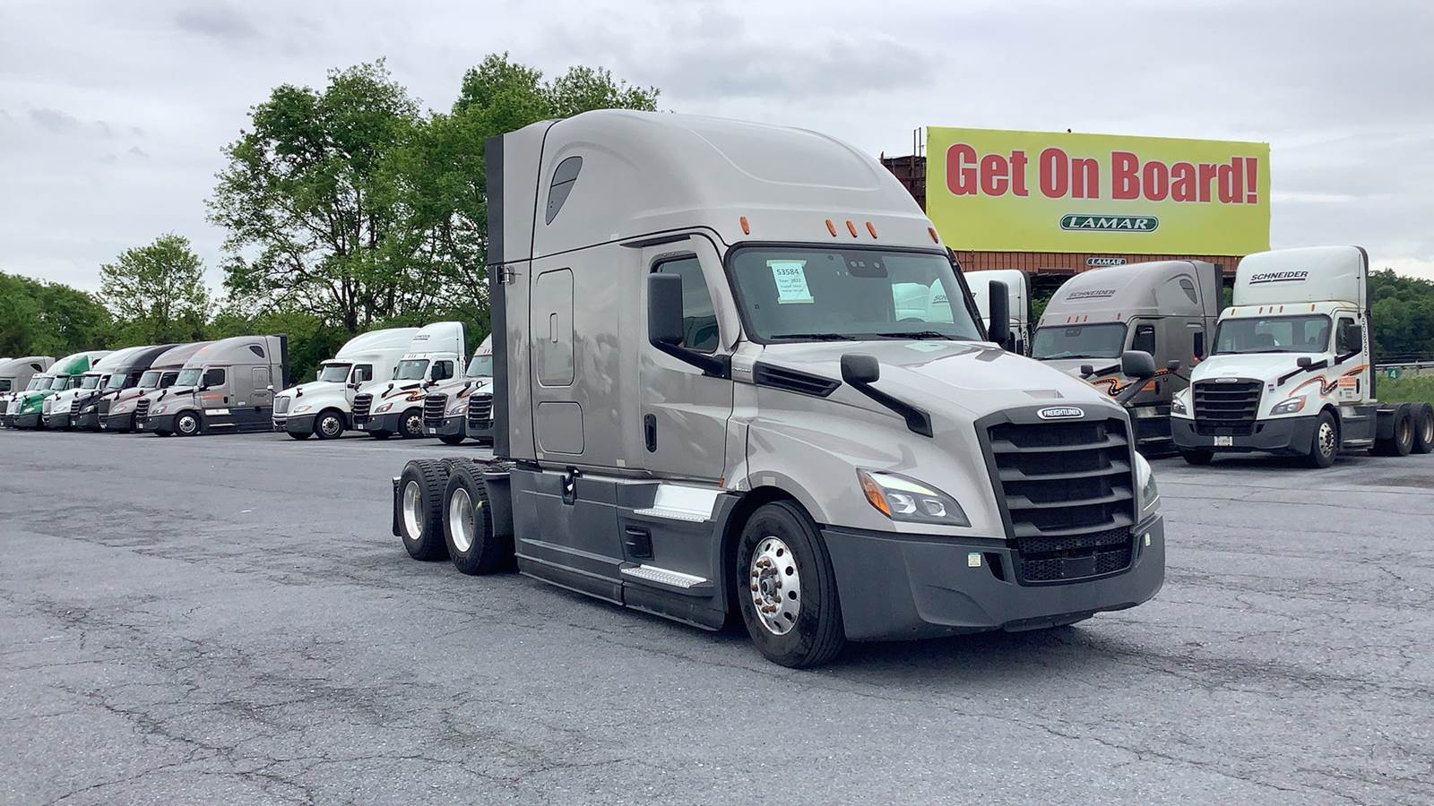 2022 Freightliner Cascadia