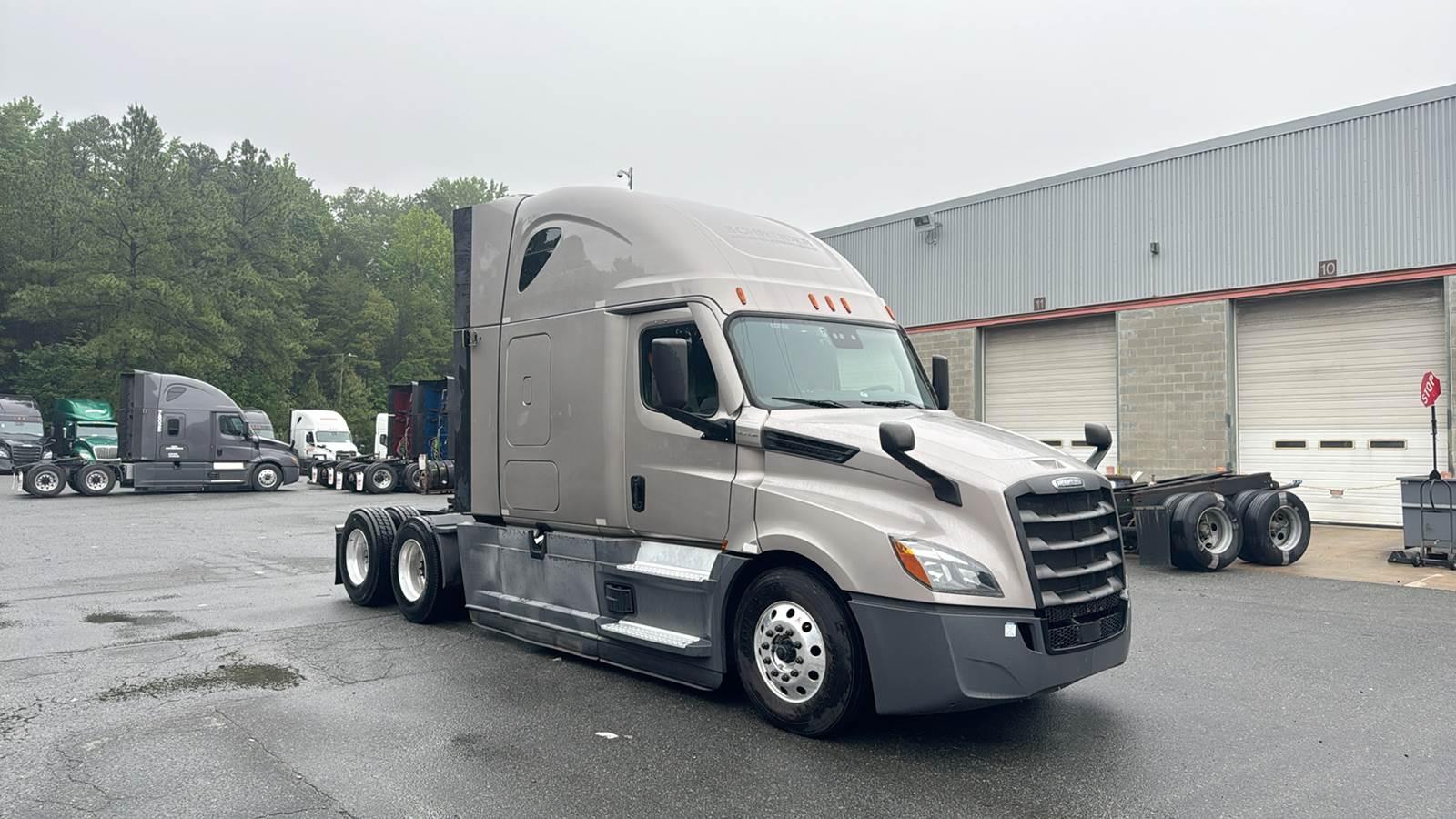 2021 Freightliner Cascadia