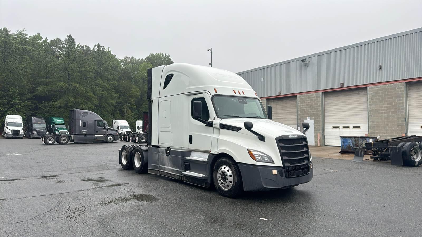2021 Freightliner Cascadia