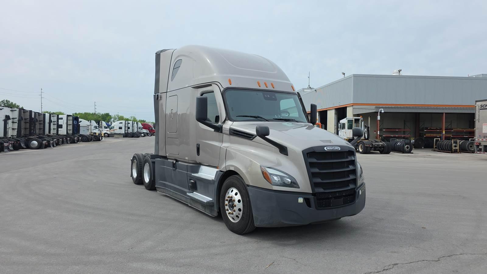 2025 Freightliner Cascadia