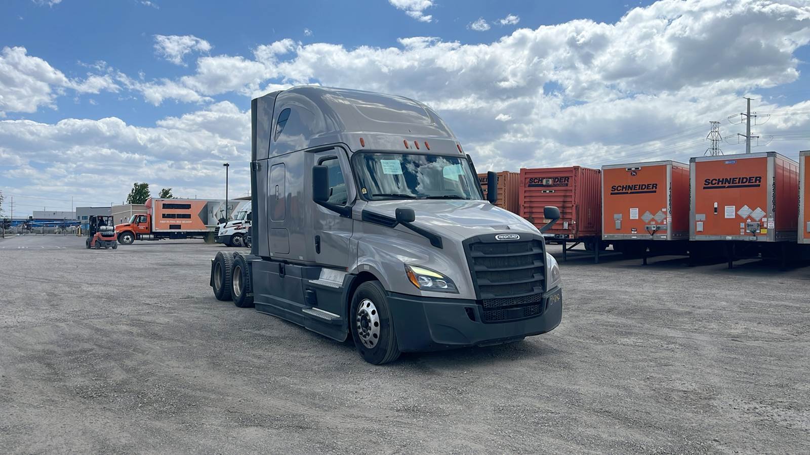 2023 Freightliner Cascadia