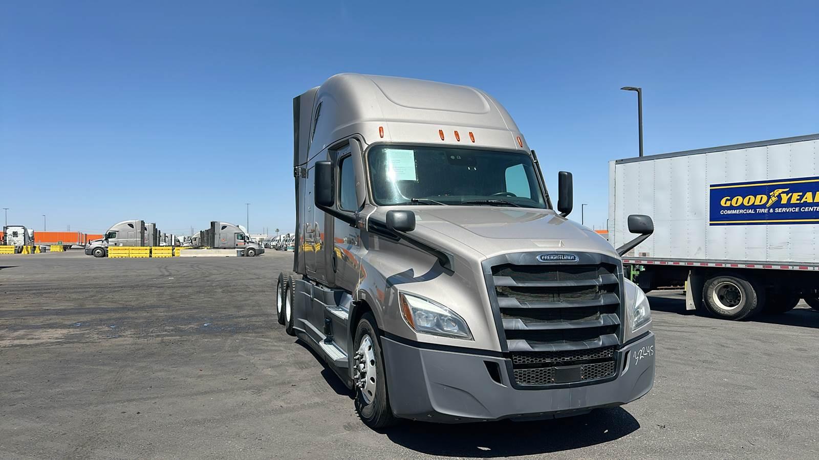 2024 Freightliner Cascadia