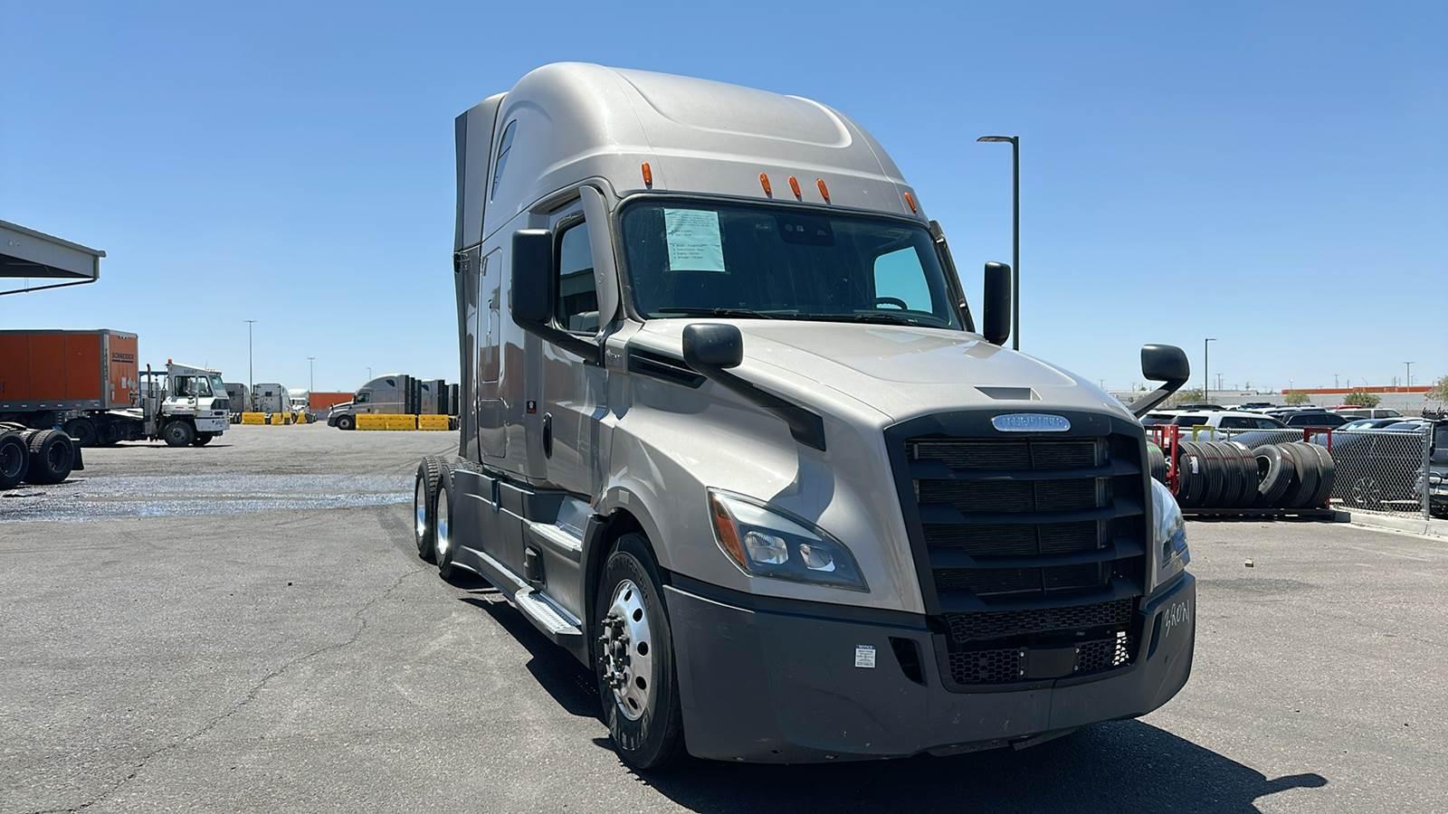 2024 Freightliner Cascadia
