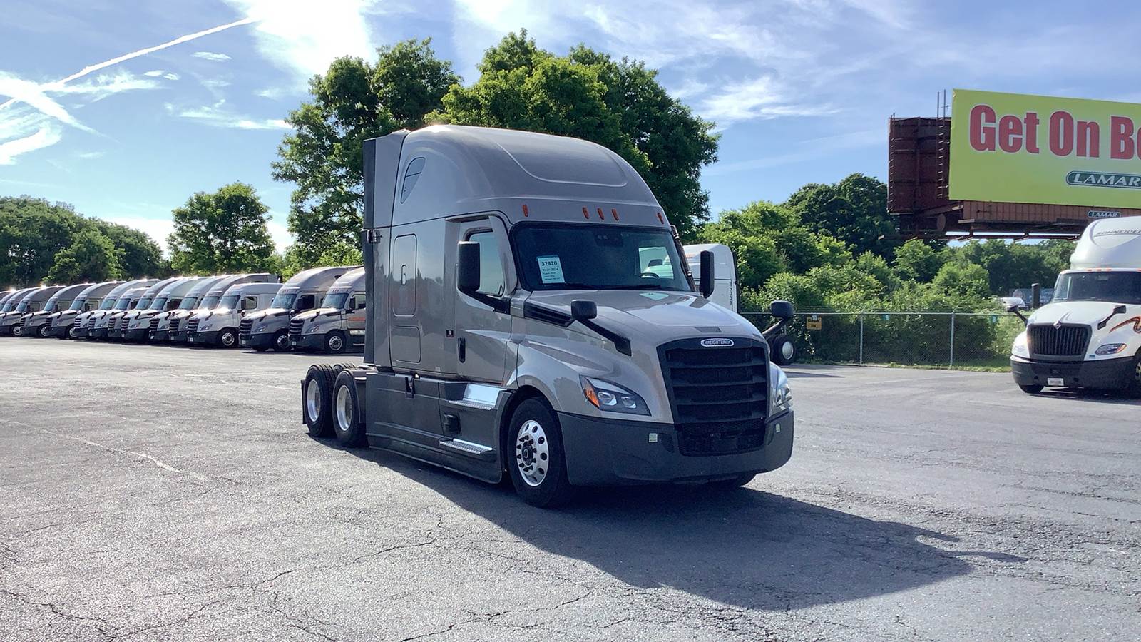 2024 Freightliner Cascadia