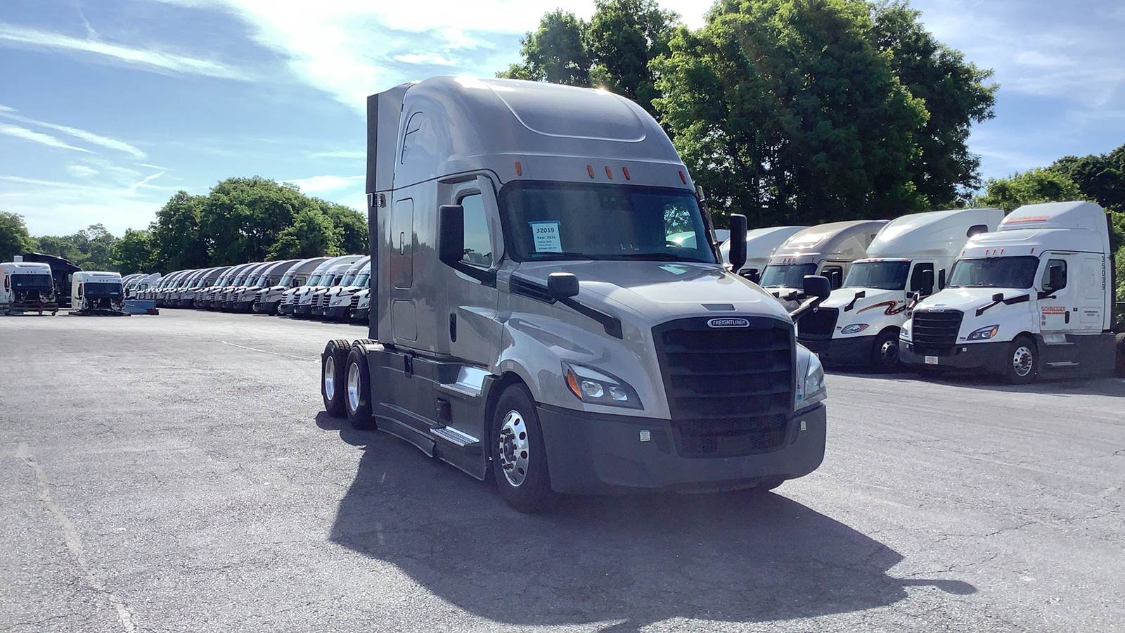 2024 Freightliner Cascadia