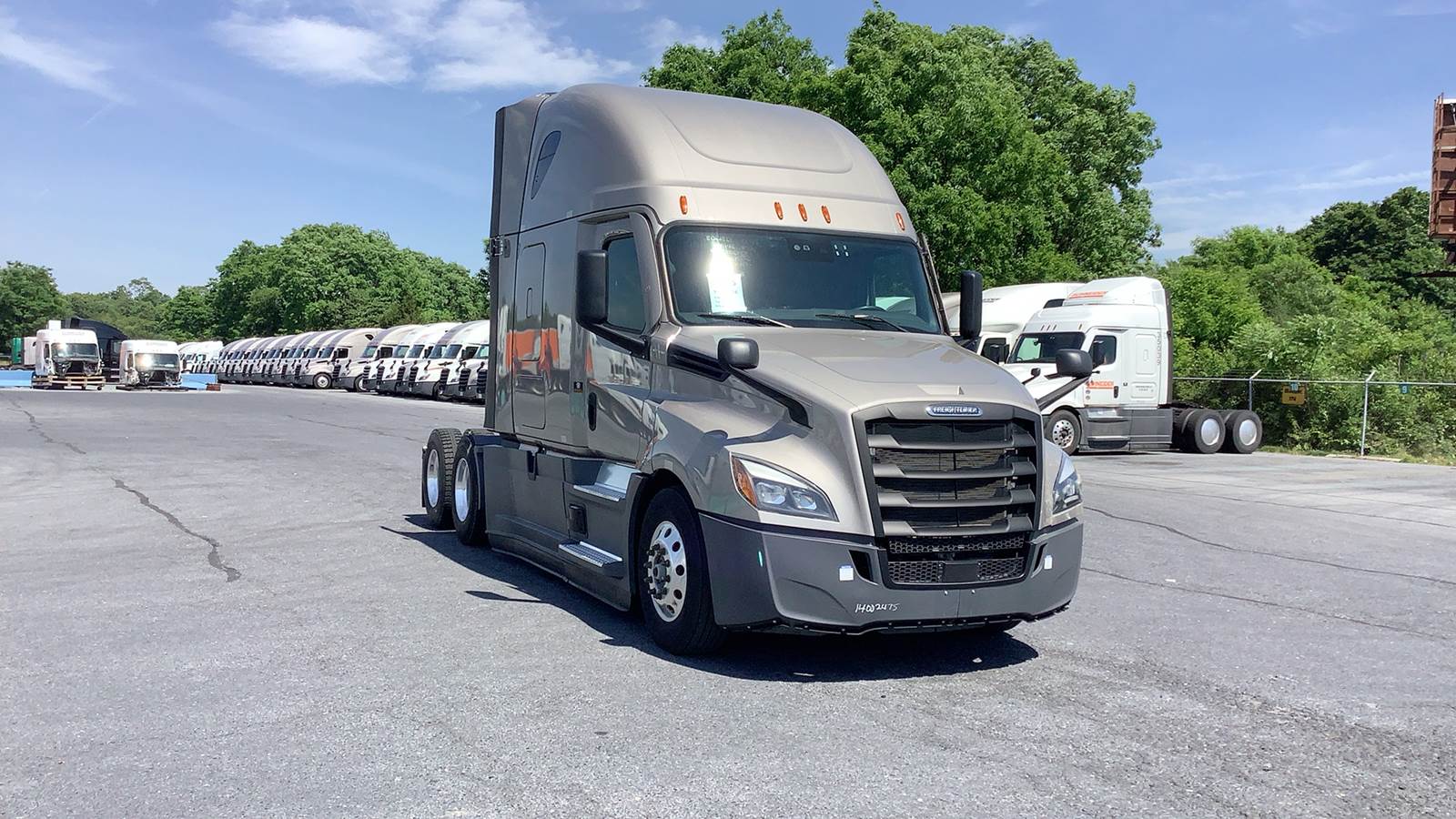 2024 Freightliner Cascadia