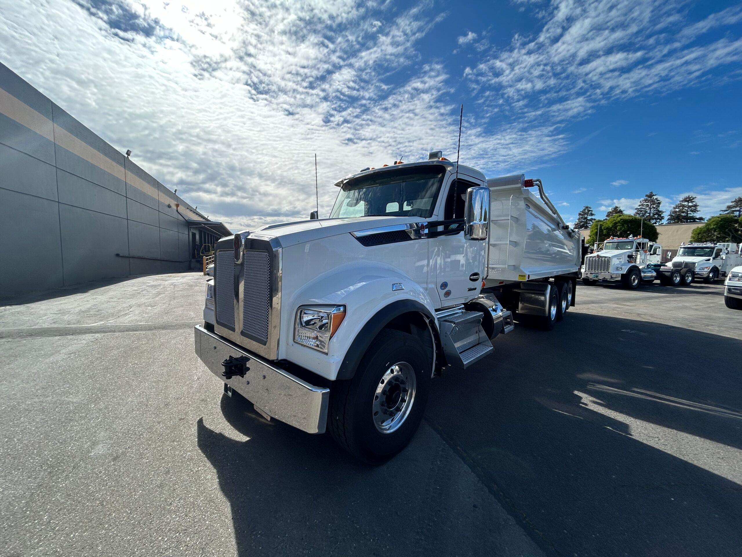 2026 Kenworth T880