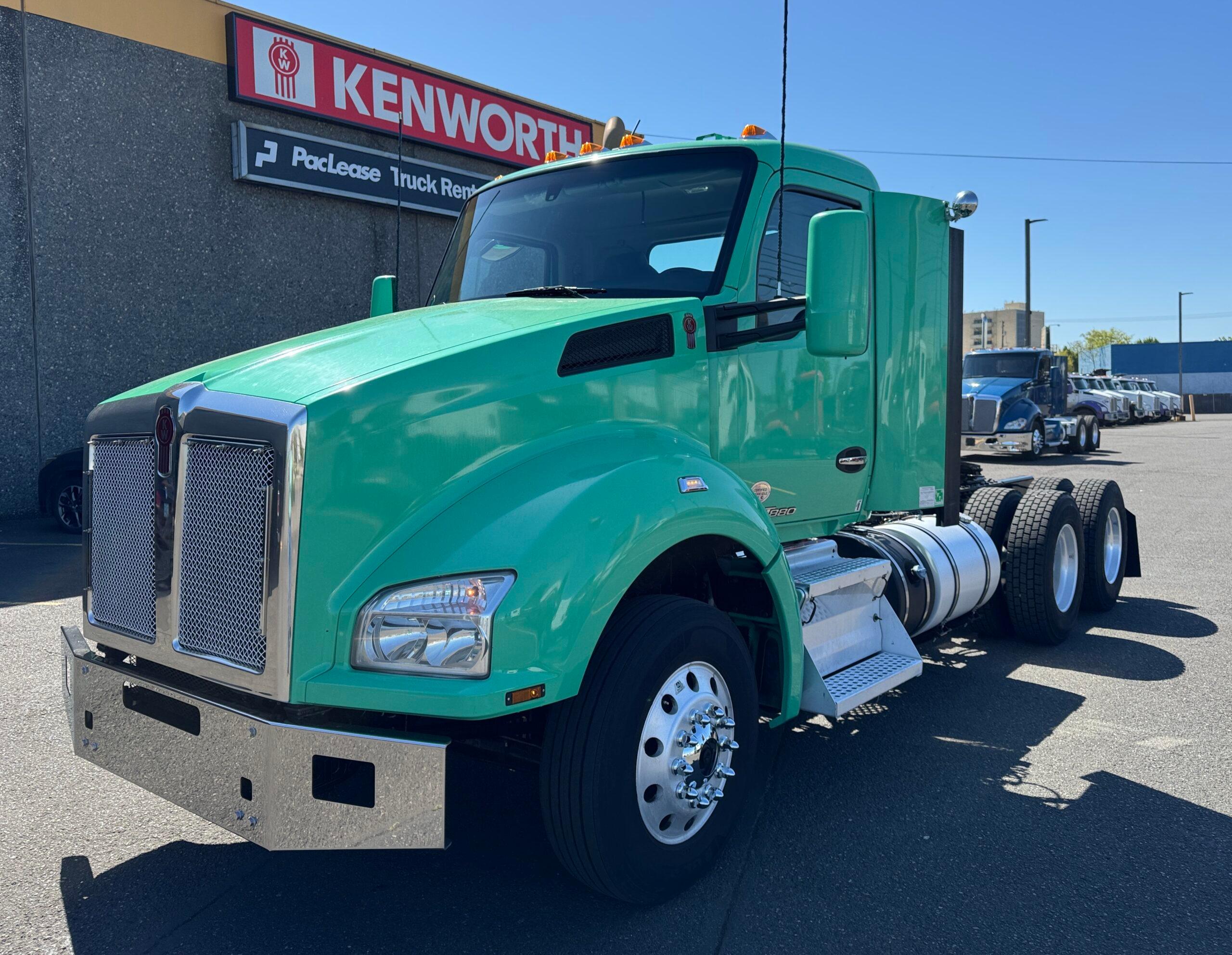 2020 Kenworth T880
