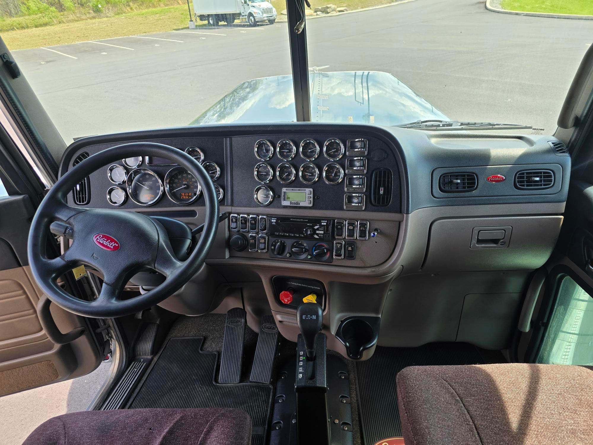 2020 Peterbilt in SCRANTON, PA — photo 13