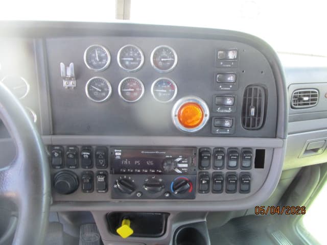 2016 Peterbilt 367 in BUTLER, PA — photo 11
