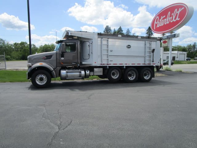 2020 Peterbilt 567 in BUTLER, PA — photo 2