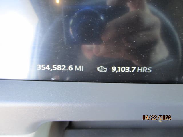 2023 Peterbilt 579 in BUTLER, PA — photo 12