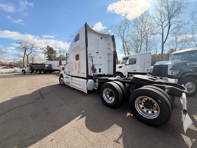 2024 Peterbilt 579 in CLARKSBURG, WV — photo 5