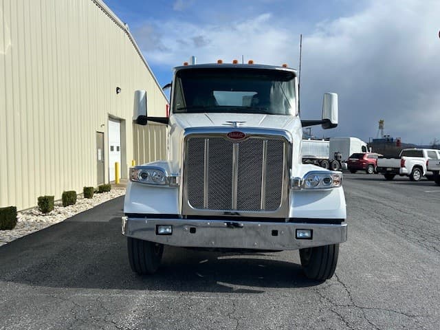 2025 Peterbilt 567 in CLEARFIELD, PA — photo 8
