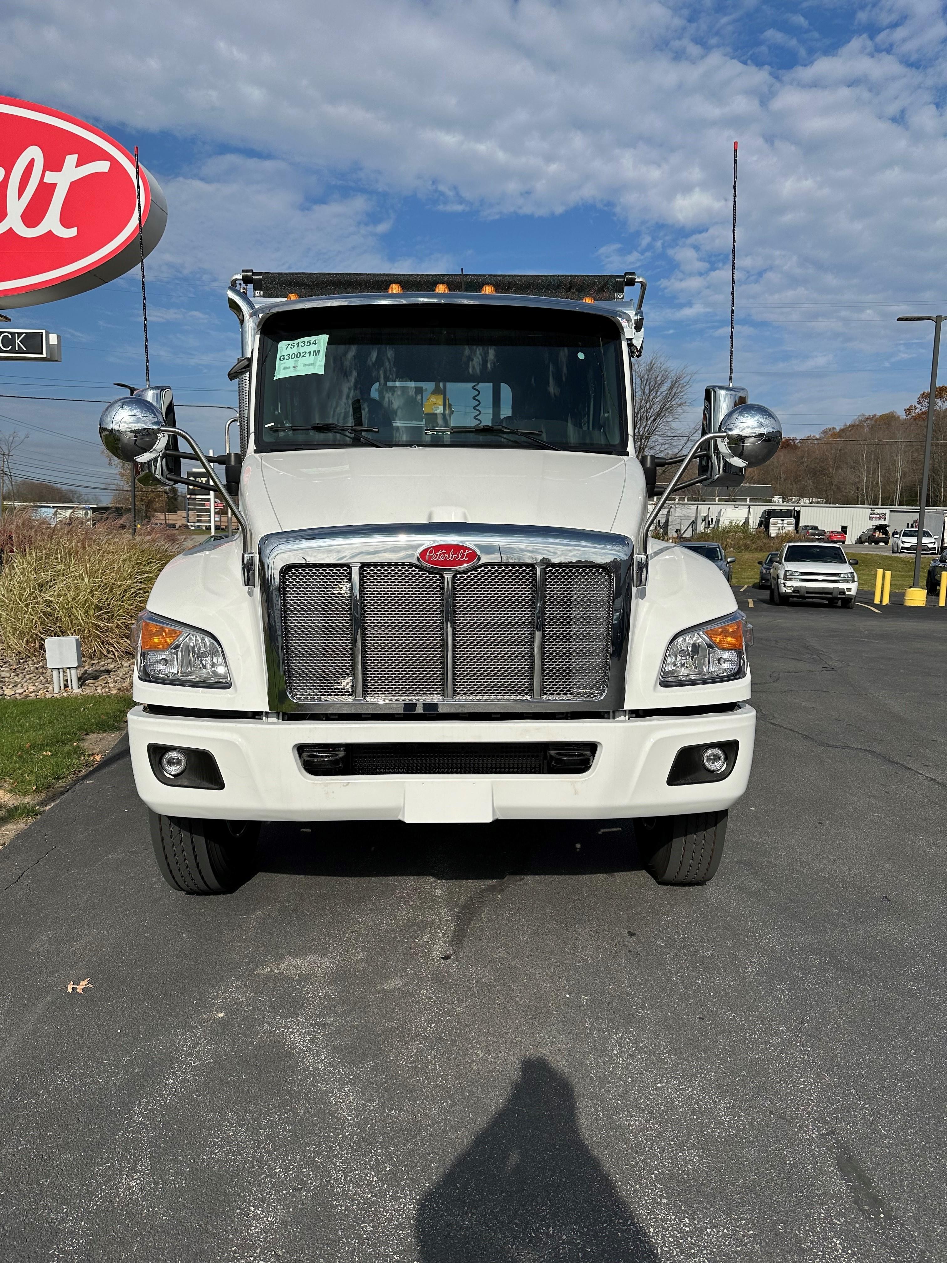 2025 Peterbilt 537 in BUTLER, PA — photo 8