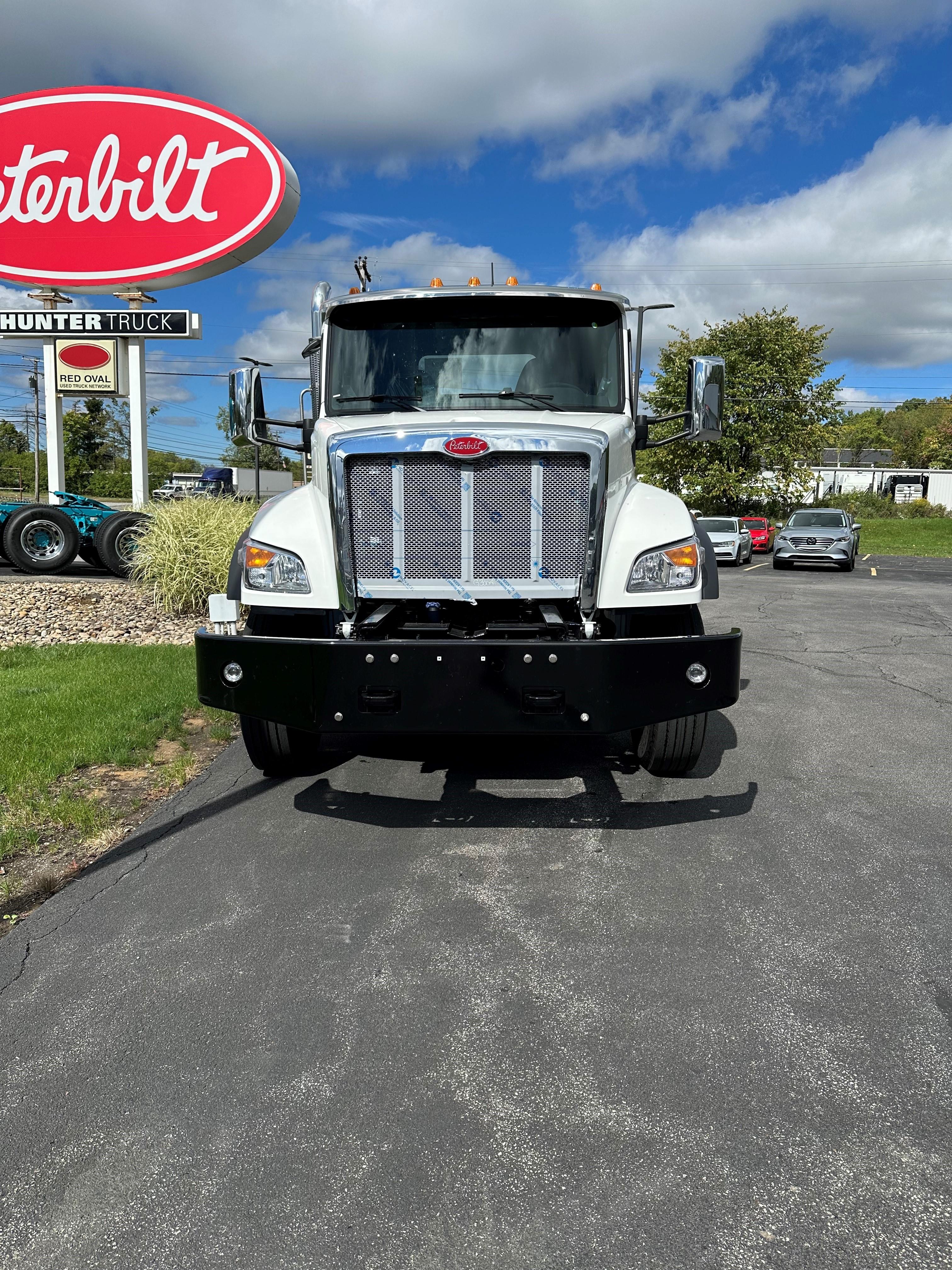 2025 Peterbilt 548 in BUTLER, PA — photo 13