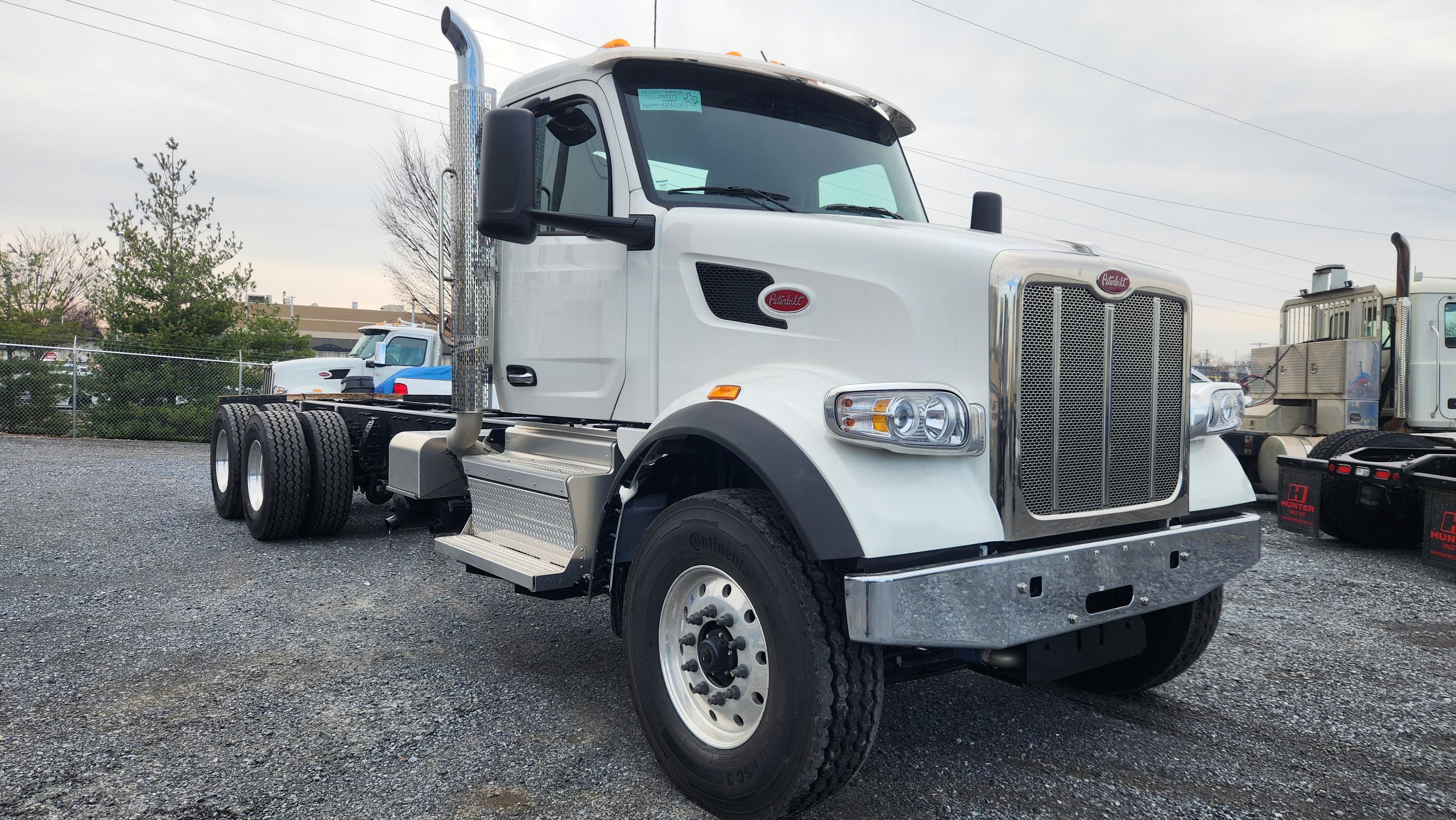 2026 Peterbilt 567 in LANCASTER, PA — photo 3
