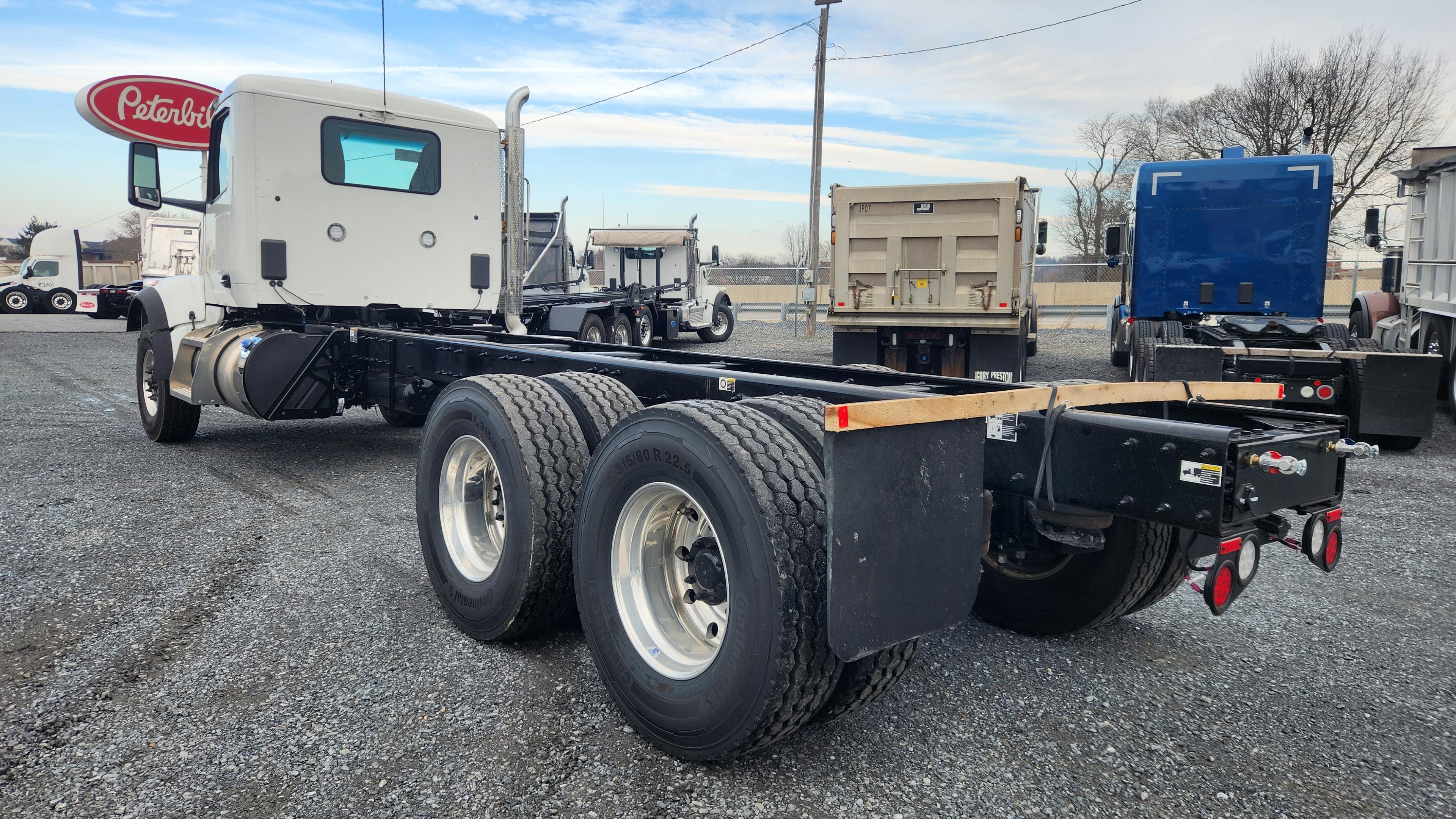 2026 Peterbilt 567 in LANCASTER, PA — photo 7