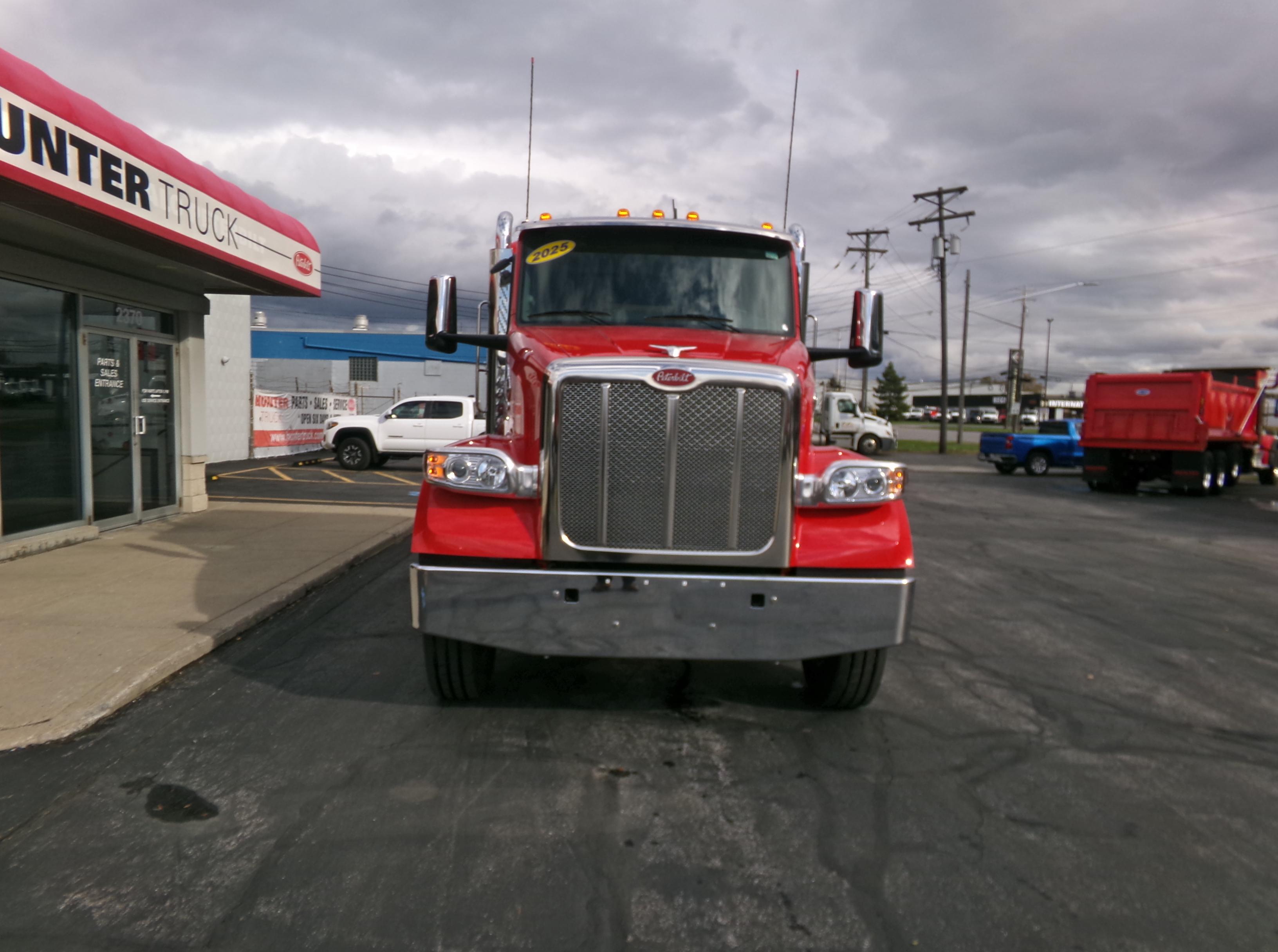 2025 Peterbilt 567 in BUFFALO, NY — photo 3