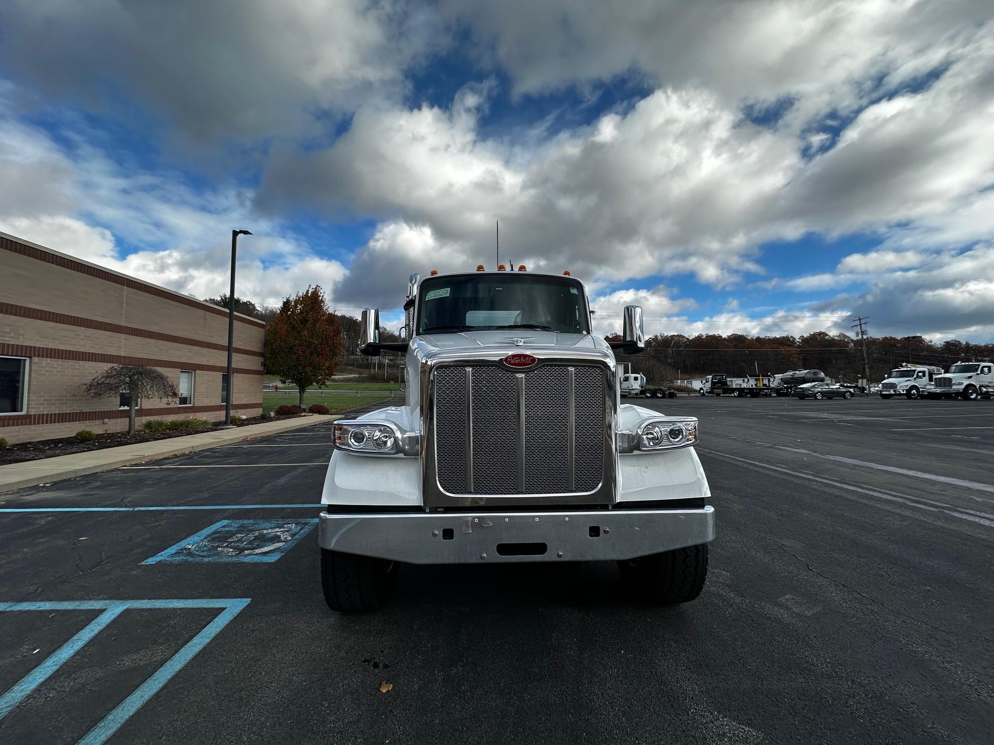 2026 Peterbilt 567 in BUTLER, PA — photo 6