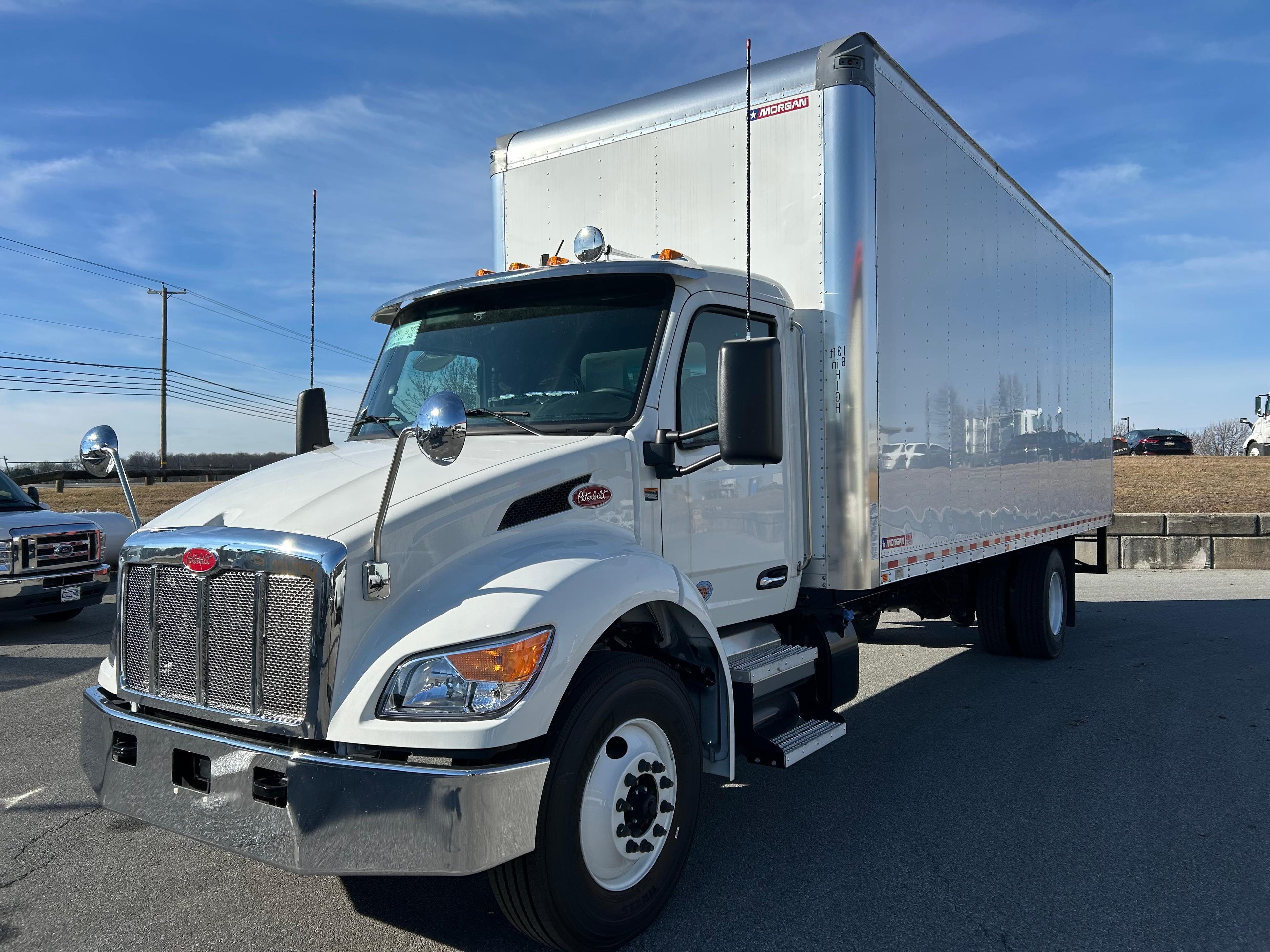 2026 Peterbilt 536