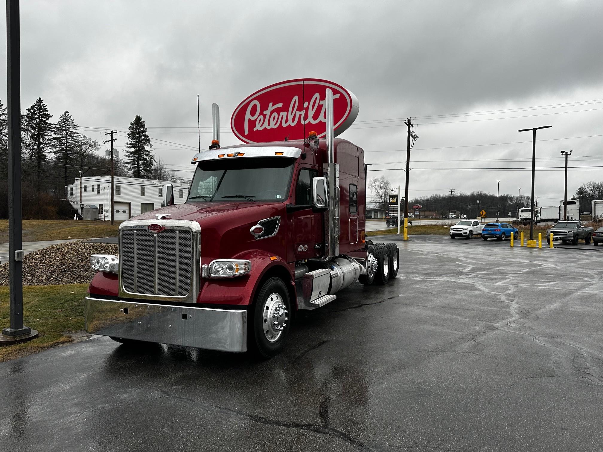 2027 Peterbilt 567