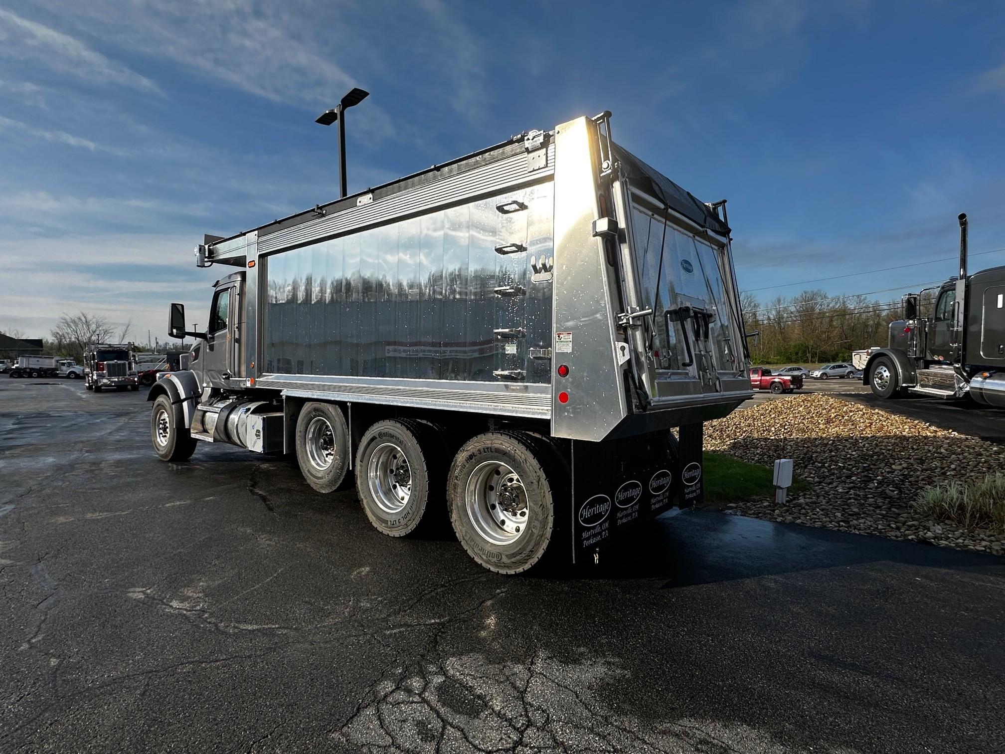 2027 Peterbilt 567 in BUTLER, PA — photo 12