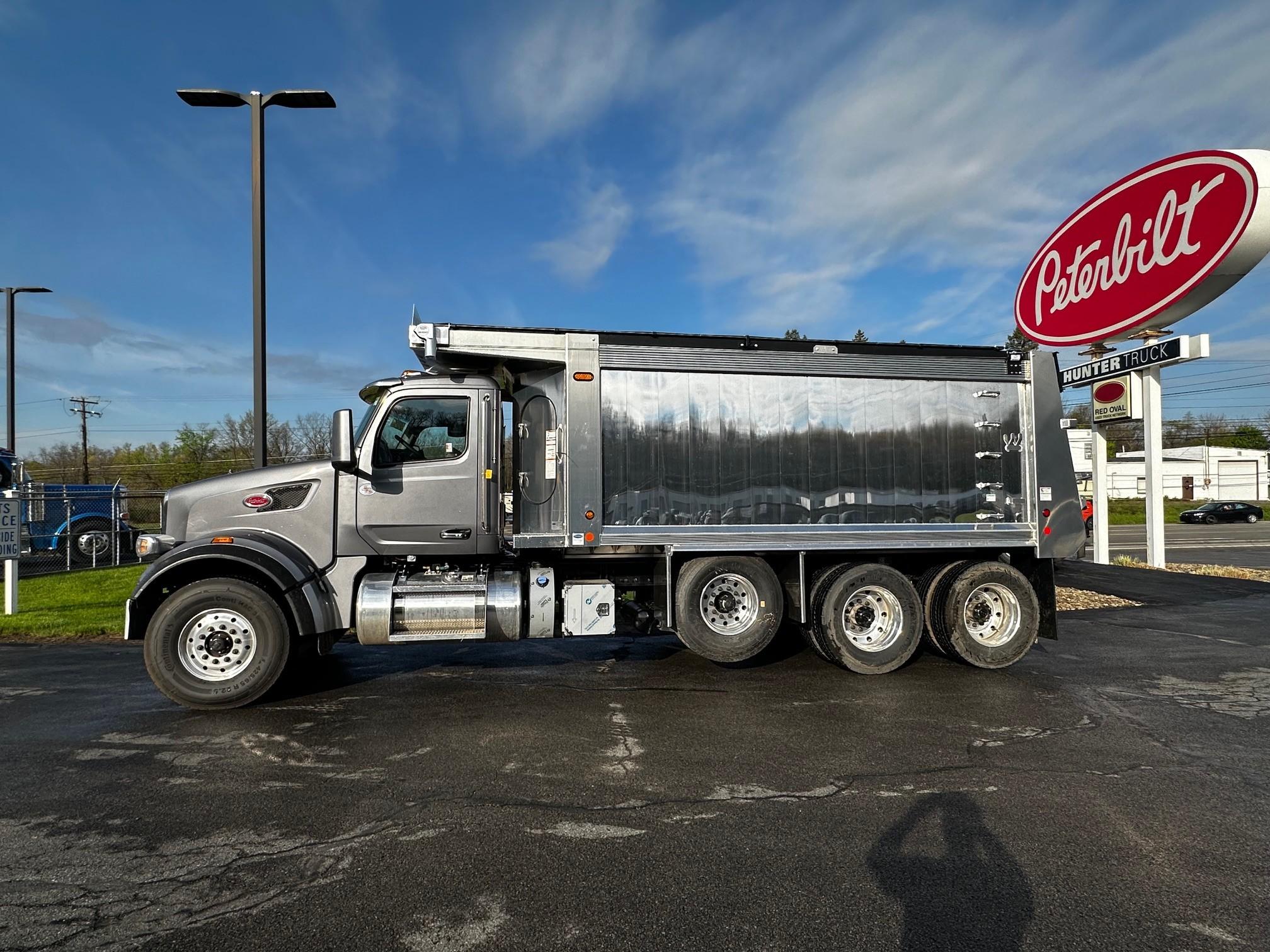 2027 Peterbilt 567 in BUTLER, PA — photo 15