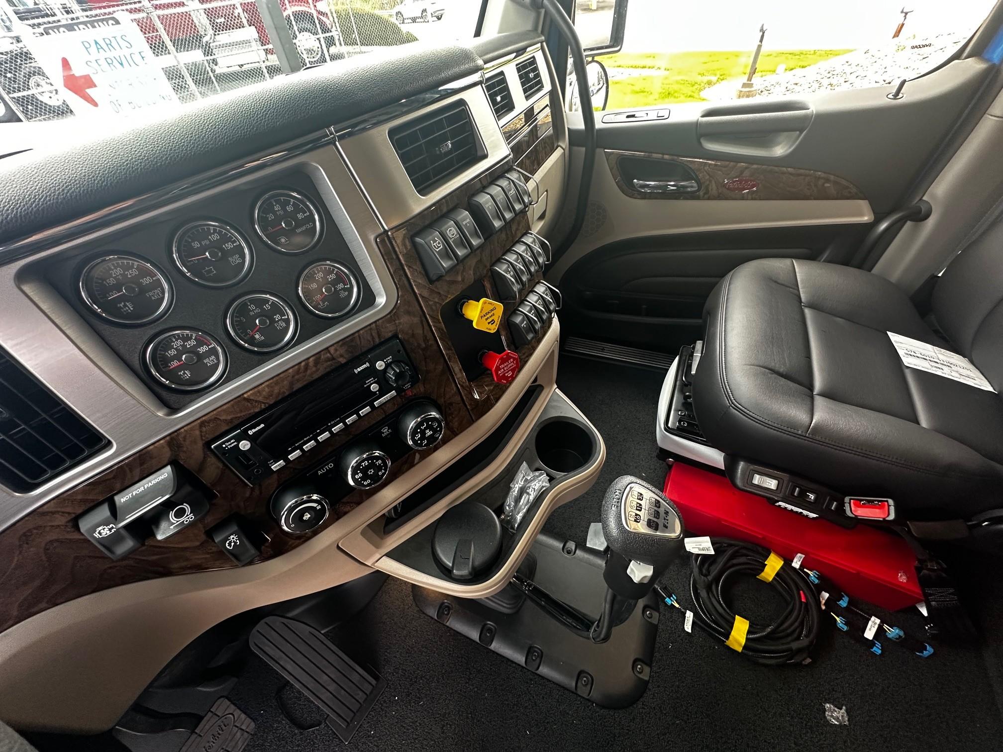 2027 Peterbilt 589 in LANCASTER, PA — photo 5