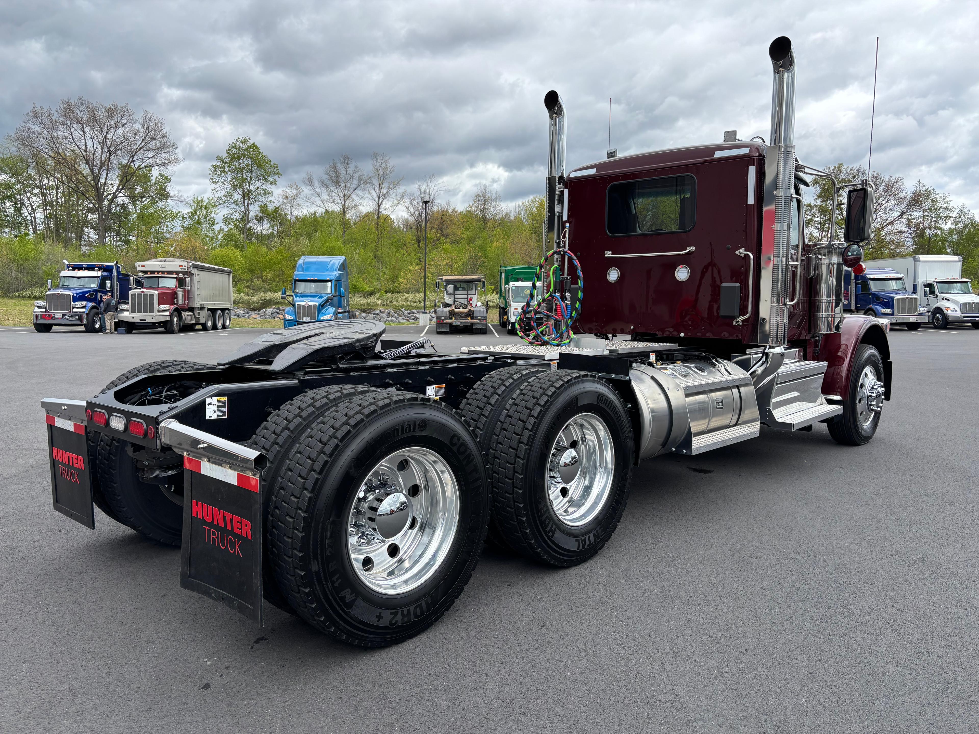 2027 Peterbilt 589 in SCRANTON, PA — photo 5