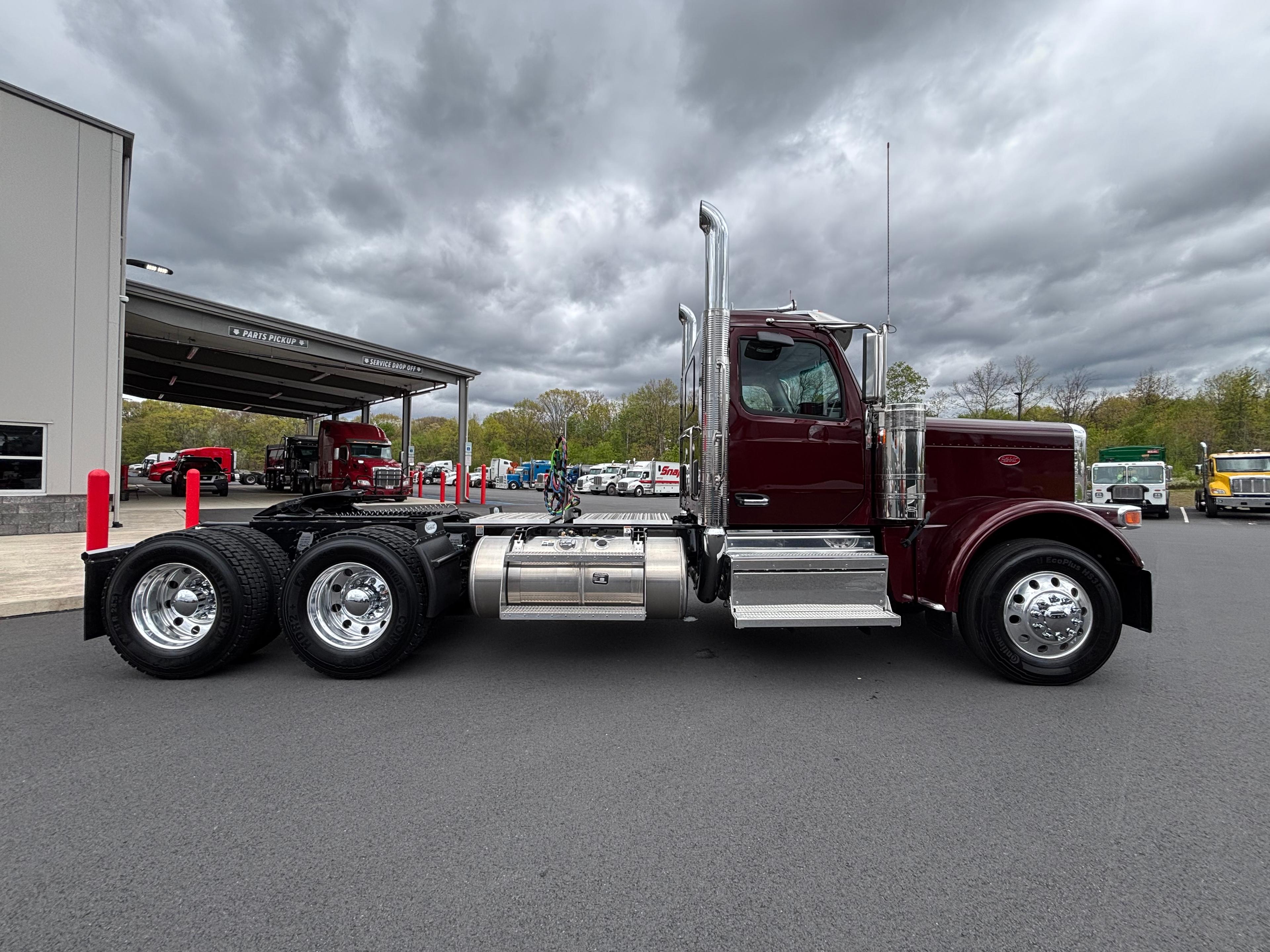 2027 Peterbilt 589 in SCRANTON, PA — photo 6