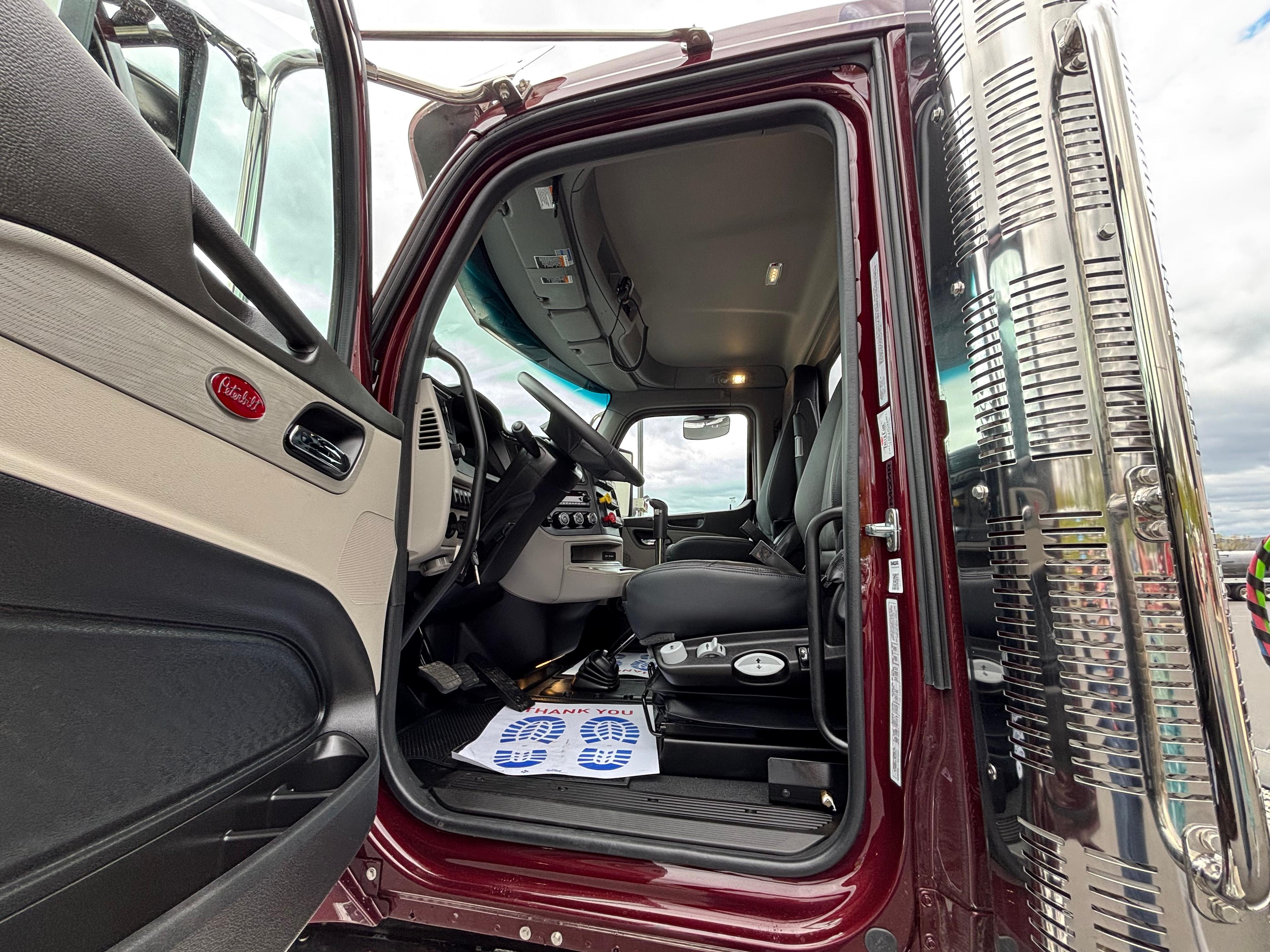 2027 Peterbilt 589 in SCRANTON, PA — photo 12