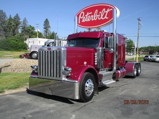2025 Peterbilt 589