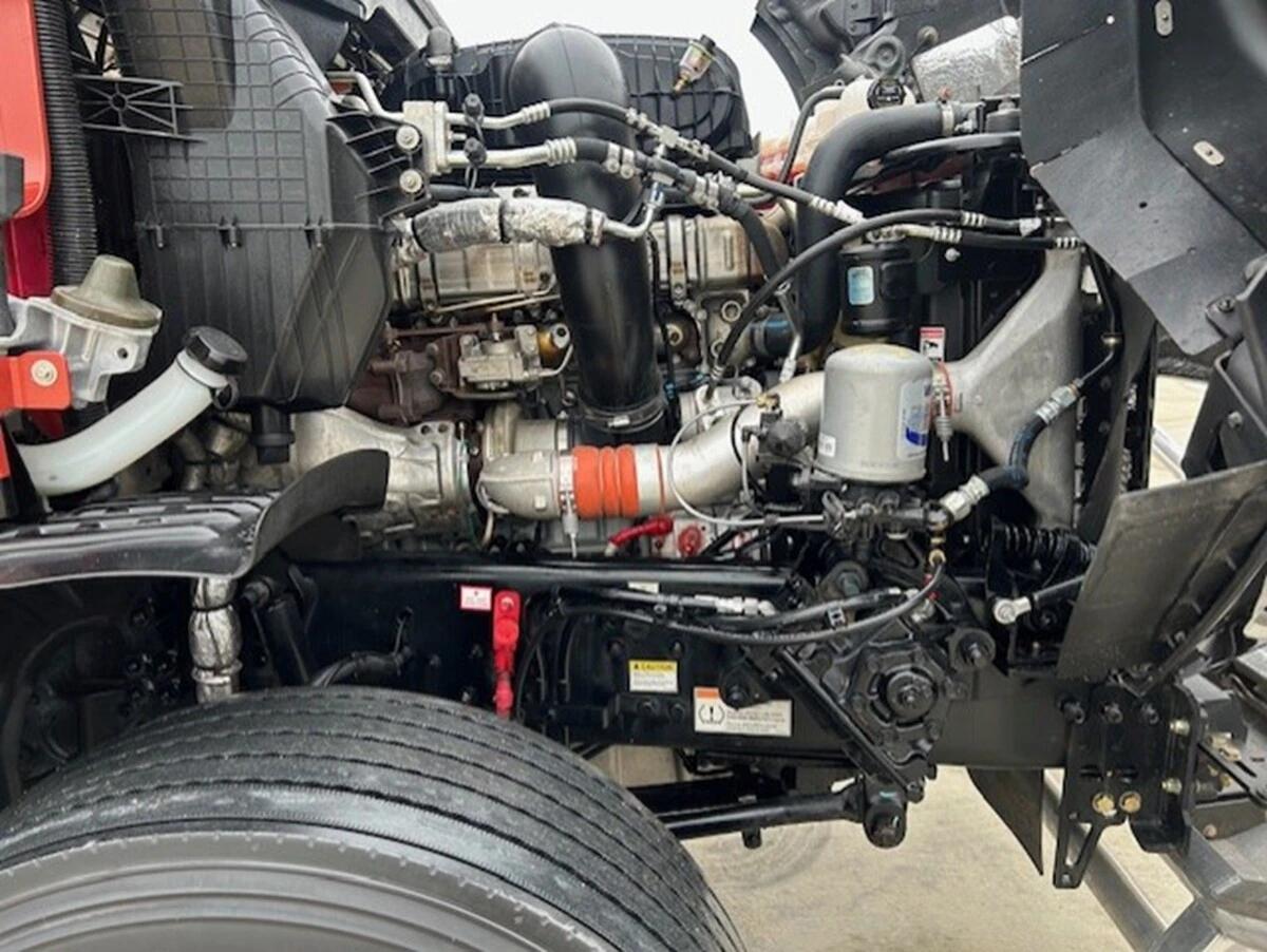 2025 Western Star 49X — photo 18