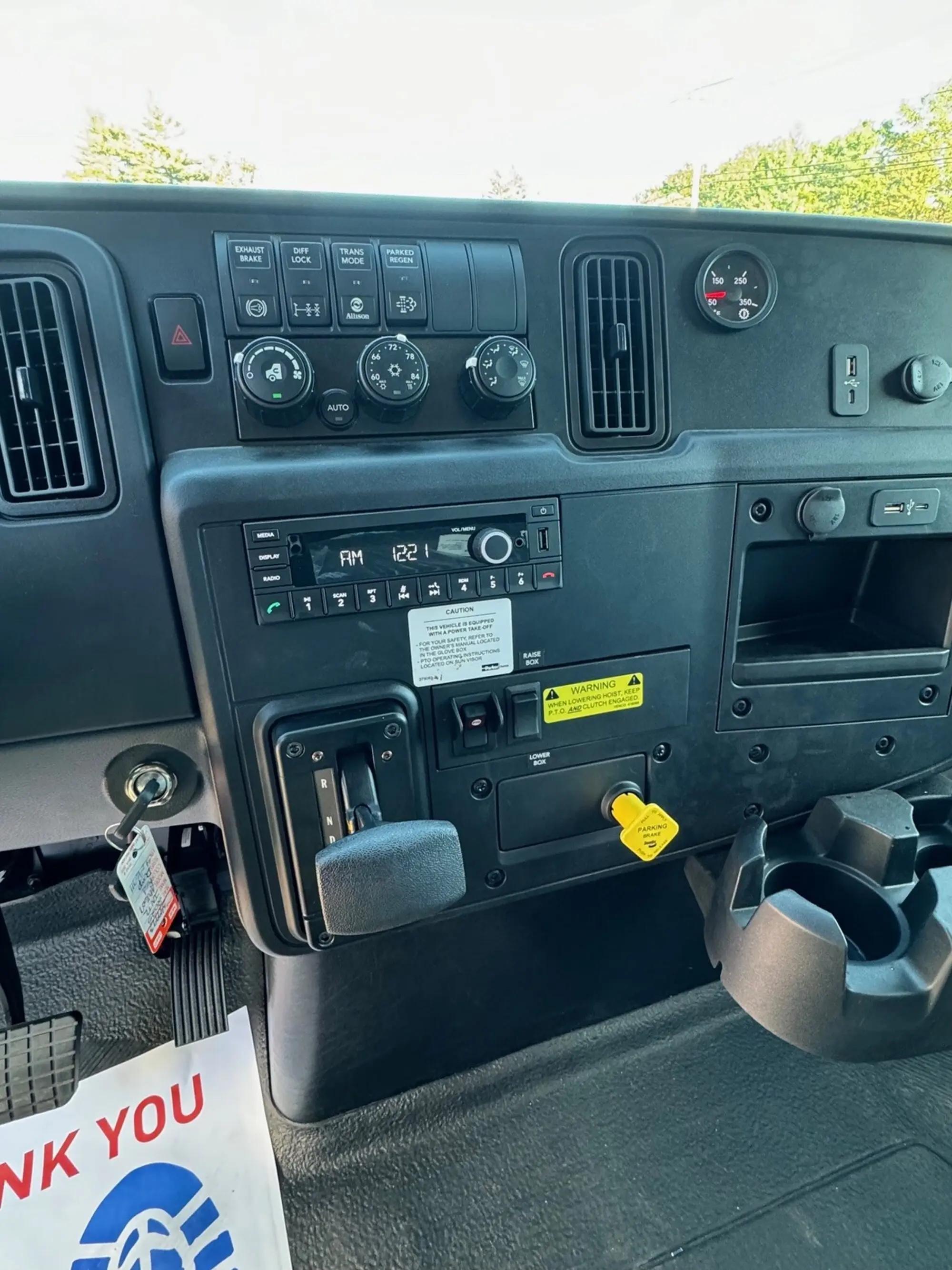 2025 International MV in Foxboro, MA — photo 23