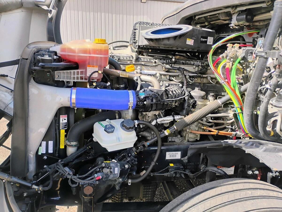 2023 Freightliner Cascadia in Chattanooga, TN — photo 14