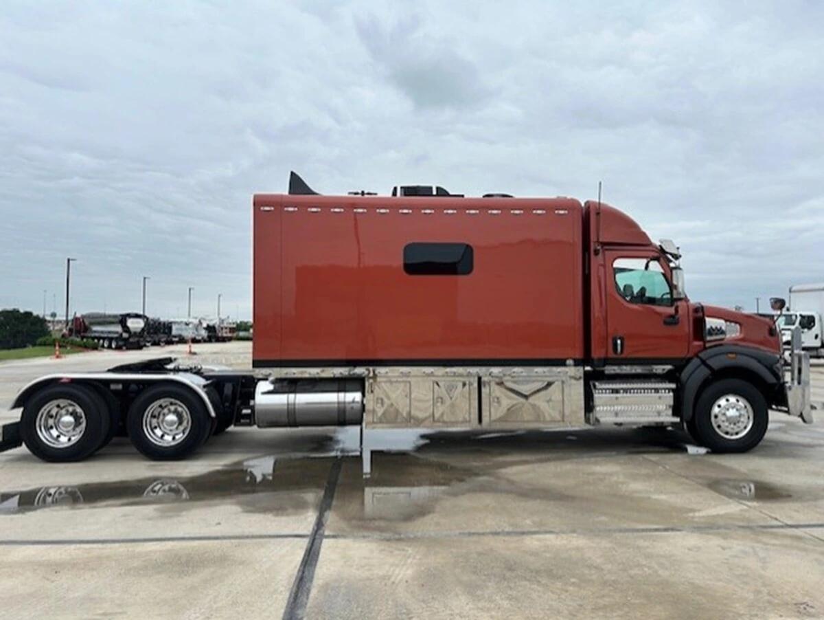 2025 Western Star 49X — photo 7
