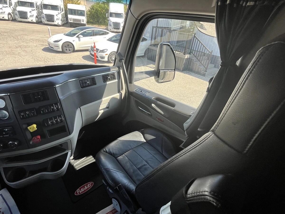 2023 Peterbilt 579 in Mississauga, ON — photo 42