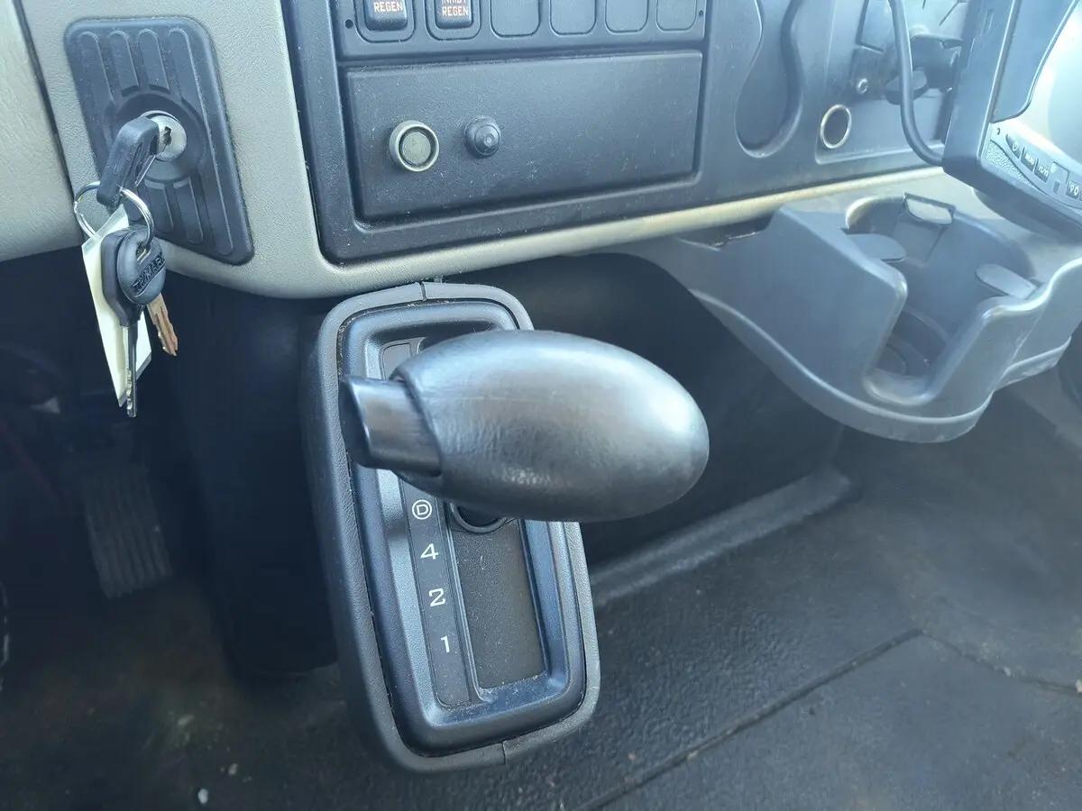 2018 International 4300 in Marshfield, WI — photo 9