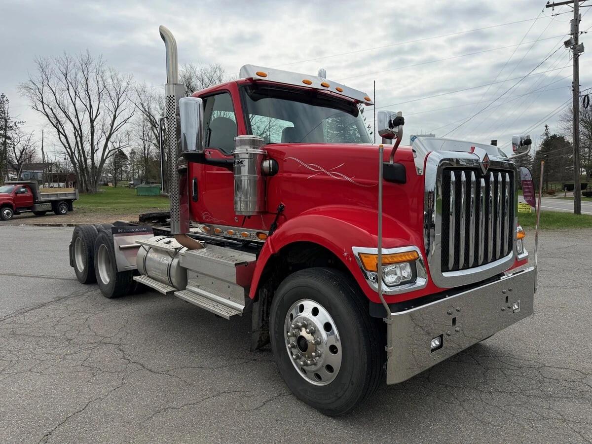 2023 International HX in Clarion, PA — photo 2