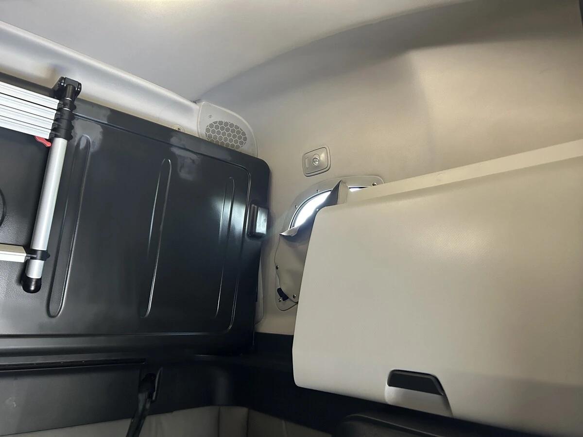 2022 Freightliner Cascadia — photo 16