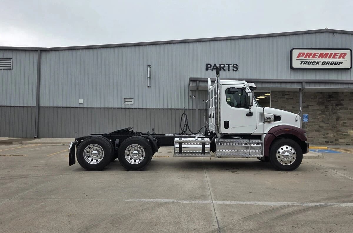 2022 Western Star 49X — photo 4