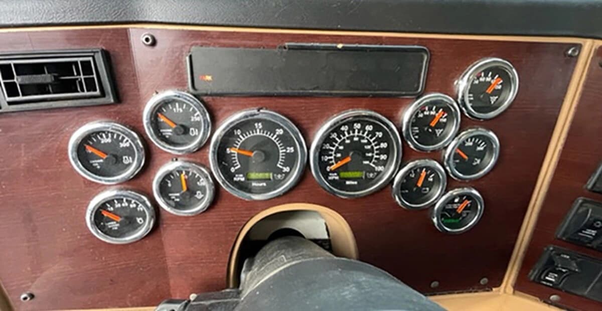 2020 Western Star 4700 in Warminster, PA — photo 32