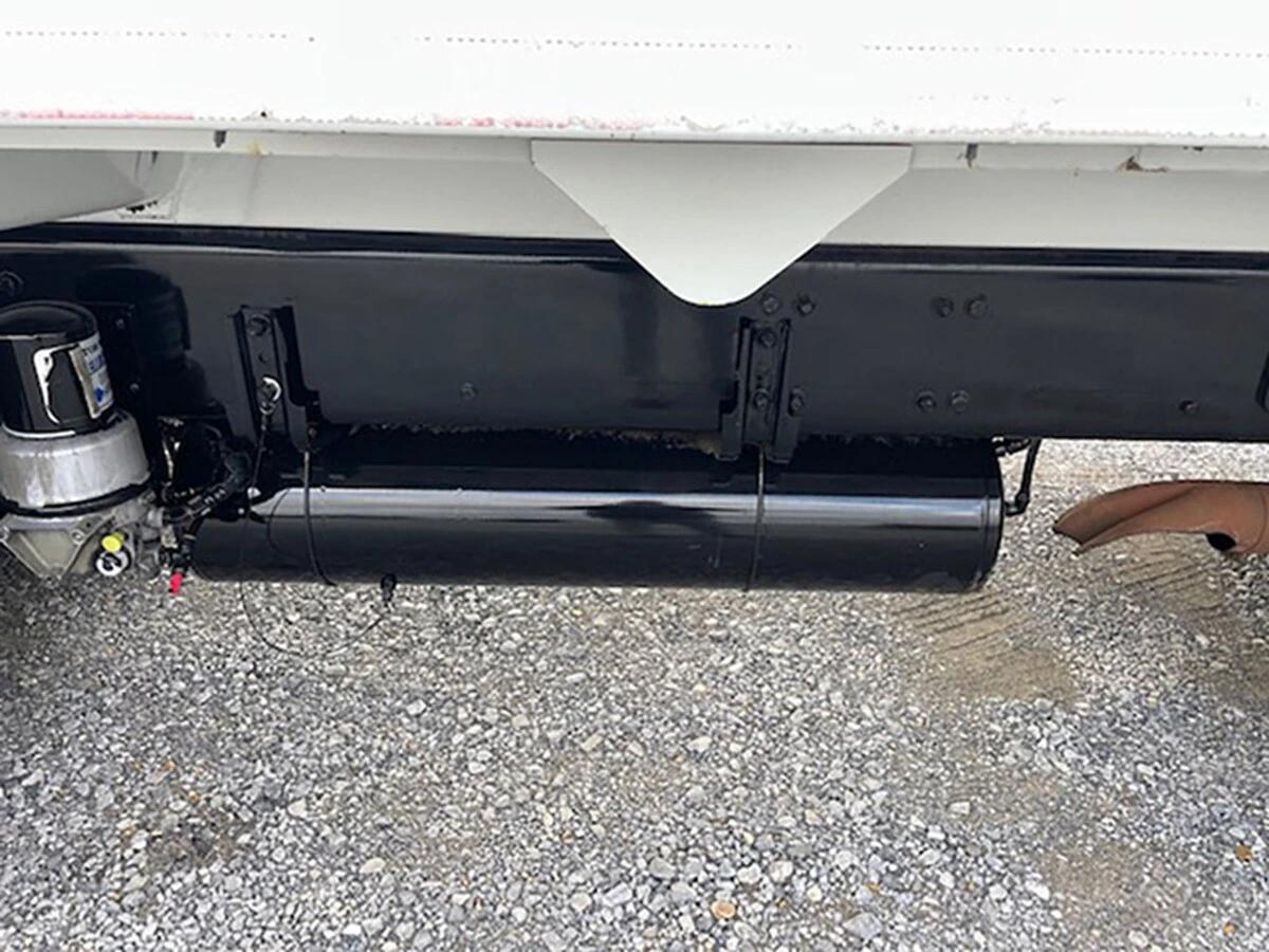 2020 Western Star 4700 in Warminster, PA — photo 8