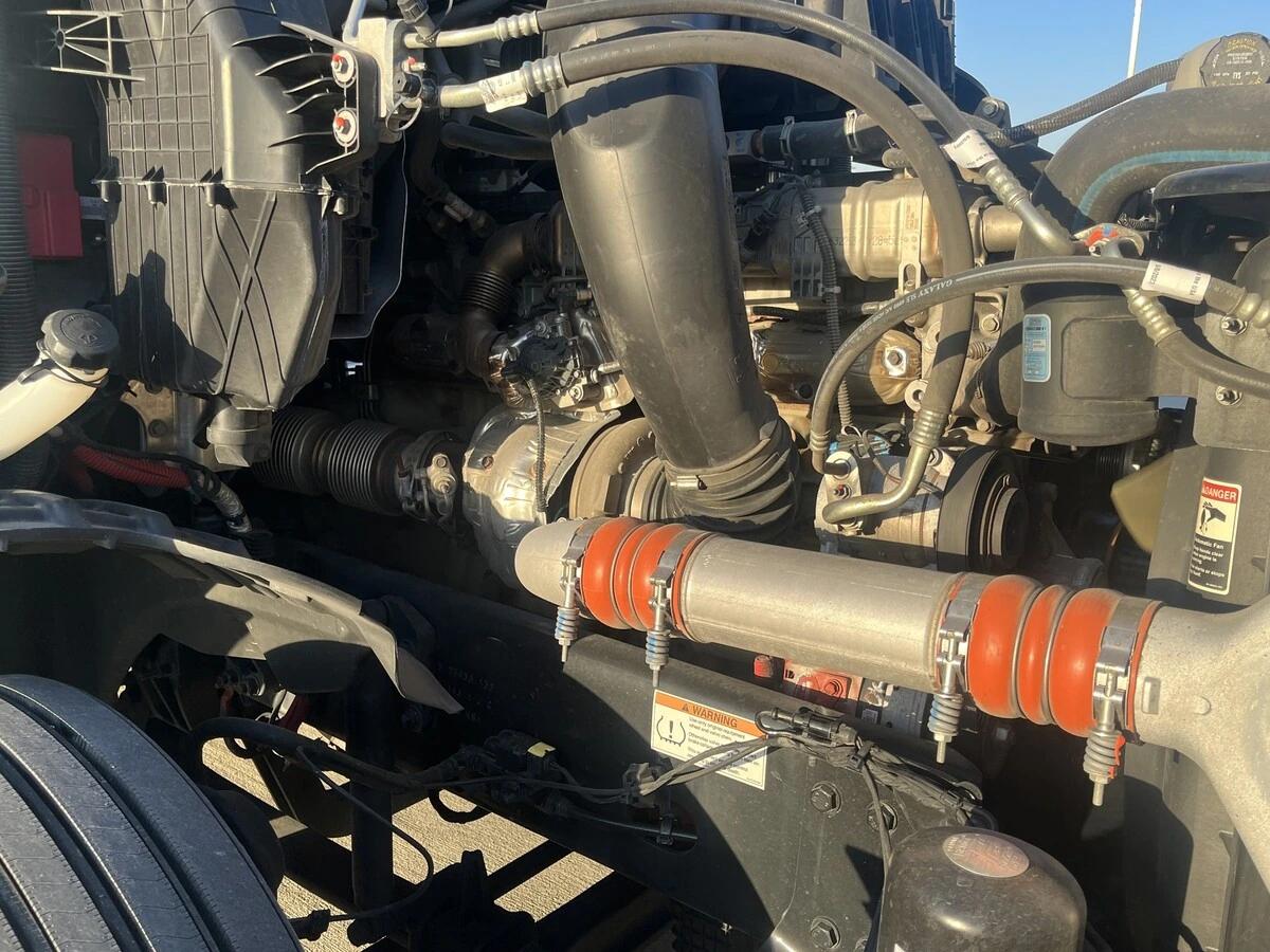 2024 Freightliner Cascadia in Chattanooga, TN — photo 20
