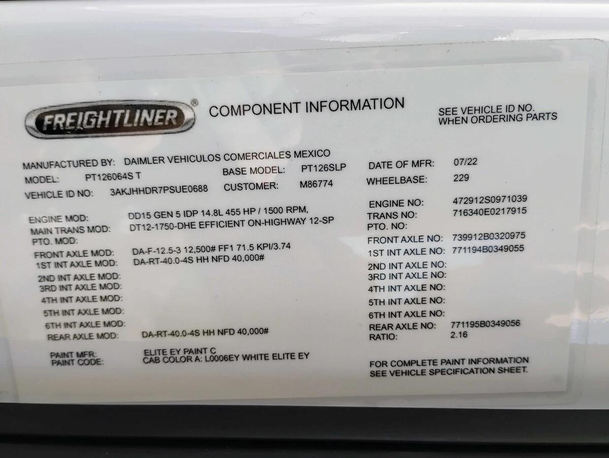 2023 Freightliner Cascadia in Chattanooga, TN — photo 26