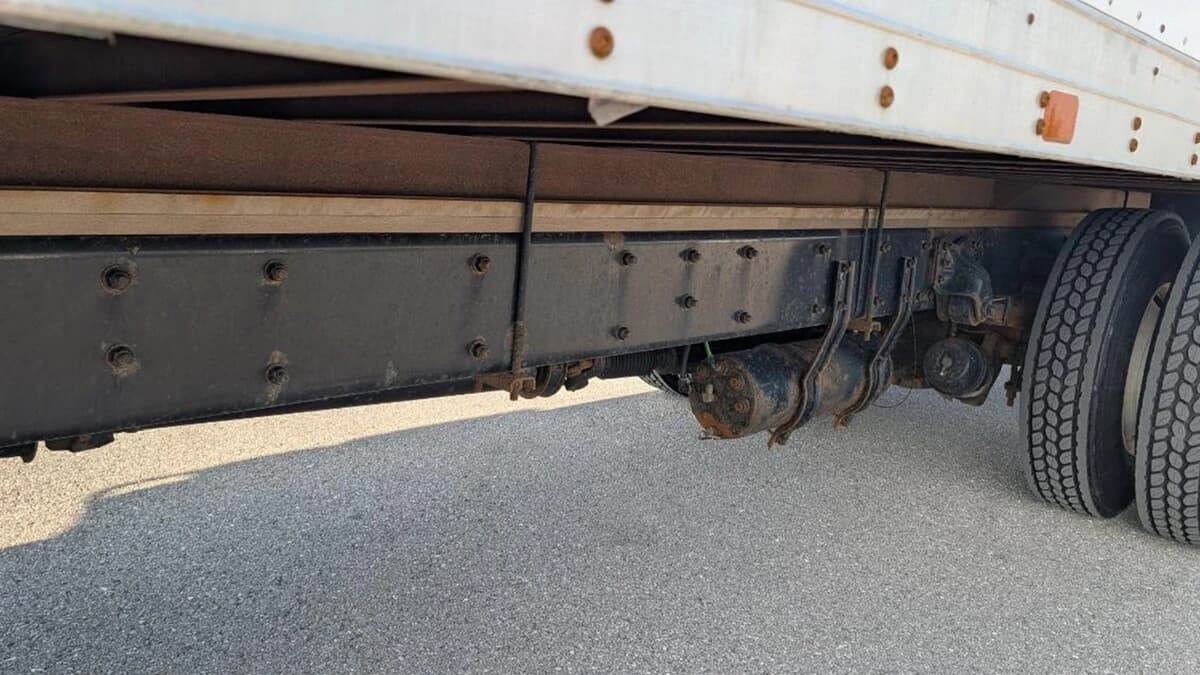 2022 Freightliner M2 106 — photo 15
